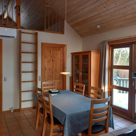 Cozy Near Forest And Hébergement de vacances *